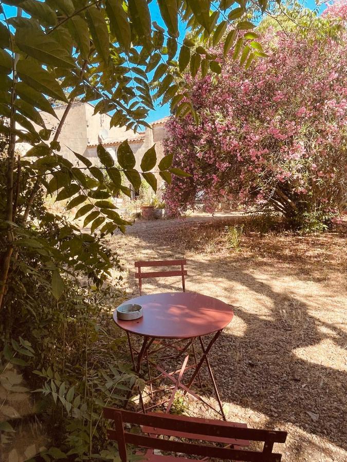Tres Belle Rotonde Deco Boheme, Tennis, Parking Nîmes